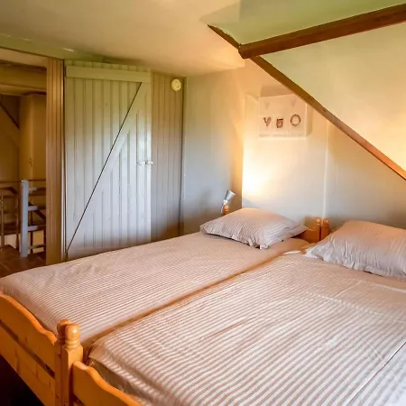 Сasa de vacaciones Cozy With Hill View