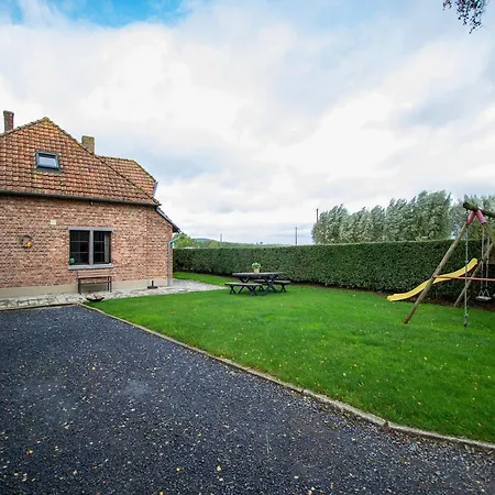 בית נופש Family Farmhouse, Ploegsteert *