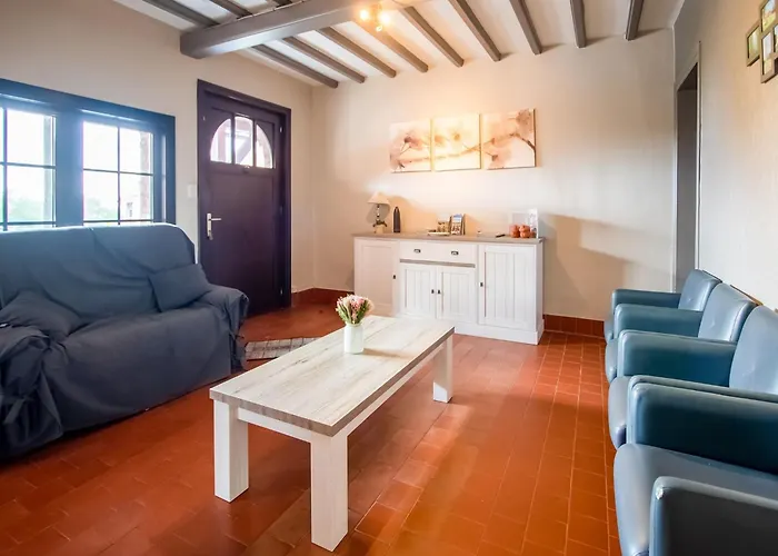 別荘 Family Farmhouse, Ploegsteert *