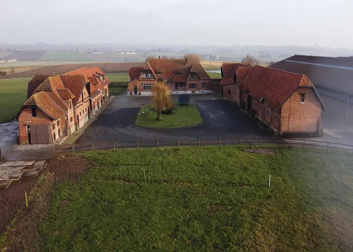 Family Farmhouse, Ploegsteert 別荘 Comines-Warneton